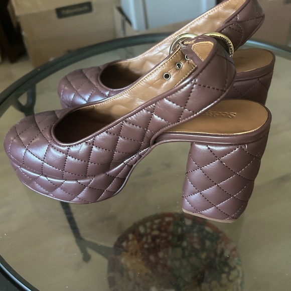 Size 9 brown platform
seeBychloe designer - Picture 2 of 6